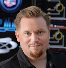 Happy birthday today to Orville Season Two VFX Editor Rob Kraut! Those  great visuals you saw last year, his job was to put it all together, make  it flow and keep the