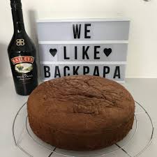 Die typischen grundteige wie rührteig, biskuitteig und mürbeteig, lassen sich aus wenigen zutaten zaubern und. Baileys Nusskuchen Backpapa