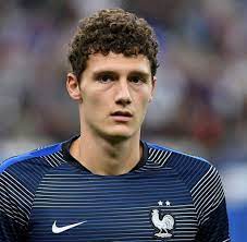 Benjamin pavard (rechts) freut sich über seinen treffer. Fussball Pavard Fur Frankreich Gegen Niederlande Und Uruguay Nominiert Welt