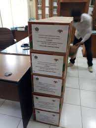 Info loker terbaru maret 2021 lowongan kerja terbaru 2021 | info pekerjaan maret 2021 | lowongan kerja terbaru hari ini | career astra maret 2021. Gugus Tugas Covid 19 Kementerian Agama Jambi Bagikan Paket Sembako Sekitarjambi Com