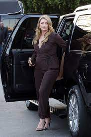 See more ideas about mischa barton, mischa, barton. Nach Flirt Geruchten Ist Mischa Barton Etwa Schwanger Promiflash De