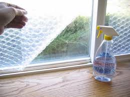 Plastico De Burbujas Un Aislante Termico Para Las Ventanas Plastico De Burbujas Aislar Ventanas Del Frio Aislante