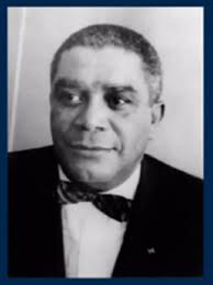 1st Person To Survive Niagara Falls in a Barrel Was From Michigan