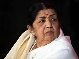 Lata Mangeshkar's last two days were 'horrible', two patches in lungs found  after pneumonia and Covid infection, says nurse