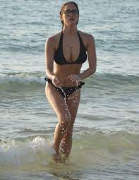 מתוך עמוד האינסטגרם של שיר אלמליח, מתוך האינסטגרם של ניבר מדר. ×©×™×¨ ××œ×ž×œ×™×— ×'×'×™×§×™× ×™ ×¤×¤×¨××¦×™