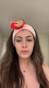 Any birds out there? #GenshinImpact34 #frogorrat #fyp #alexandreathesinger  #sister #trend