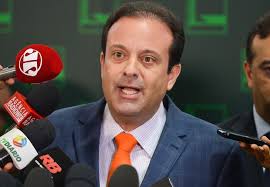 Para agradar ao PMDB, Temer pode criar cargo e manter André Moura em função 