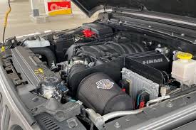 It borrows its 392 cubic. This Craigslist Jeep Gladiator Has A 6 4 Liter Hemi V8 Under The Hood