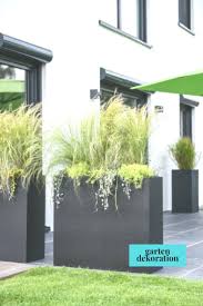 17 Gartengestaltung Pflanzkubel In 2020 Gartengestaltung Pflanzkubel Garten