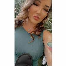 Brittany Malpeso's Instagram, Twitter & Facebook