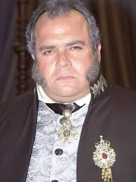 A incrível semelhança entre o D. João VI (André Mattos) em Quinto dos  Infernos e José Joaquim Carneiro de Campos, um dos principais autores da  Constituição do Império : r/brasil