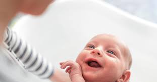 Mysterie van de dag: waarom is kijken naar je baby belangrijk?