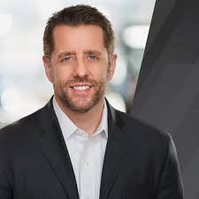 Mike Speetzen, @PolarisInc Chief Executive Officer, joins us this Friday  for the Krannert Executive Forum. Join us to learn and discuss Speetzen's  experiences in the industry and in the classroom. #PurdueKrannert  #KrannertRespect #