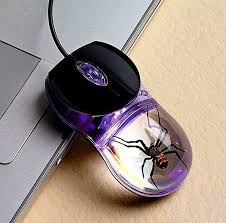 Meet The Pc Mouse That Has A Real Spider Inside The Casing The Tech Journal Computer Mouse Mouse Cool Gadgets