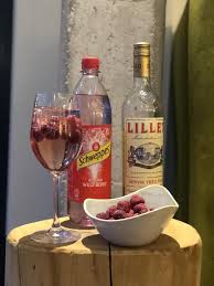 We did not find results for: Lillet Wild Berry Steinbergs Wildewiese