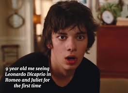 Romeo Julieta Leonardo Di Caprio behind
