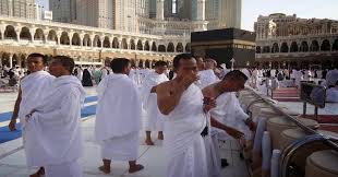 Posted on april 13 2012 by admin. Dapatkan Manfaat Kesehatan Air Zamzam Minum Berdiri Atau Duduk Okezone Lifestyle