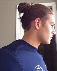 Pin de Jonathan Duff en Man bun