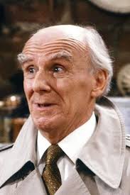 Ernest Saves Christmas (1988)