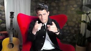 The show opened with carson daly welcoming the coaches and announcing that kelly clarkson and john legend will be performing. The Voice Top 5 Revealed May 12 Live Results Show Recap Hollywood Life