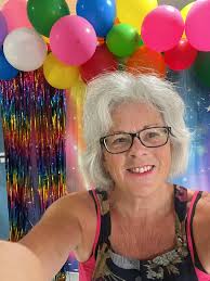 The band and I have a couple of gigs coming up soon! All free entry so  please come and enjoy! First up is Whistlestop in Liss, we did a gig there  last