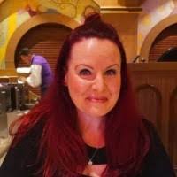 Traci Olson's Instagram, Twitter & Facebook