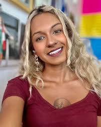 Sadie Rojas's Instagram, Twitter & Facebook