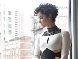 Actresses Jaimie Alexander Actress Black Hair Short Hair 1080p Wallpaper Hdwallpaper In 2020 Actresses With Black Hair Short Hair Styles Actresses With Brown Hair