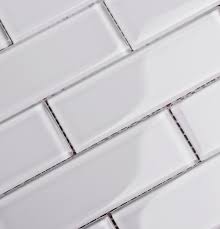 Our white herringbone mosaic tiles are a stunning and a unique twist to the classic subway tile trend. 2 X 6 Glass Mosaic Subway Tile Backsplash For Kitchen And Bathroom Wstiles