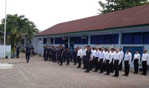 Sekolah pilot bali international flight academy (bifa) sejarah berdirinya bali international flight academy adalah merupakan seko. Guru Smk Penerbangan Di Medan Resah Jadi Korban Pemecatan Sepihak Tobasatu Com