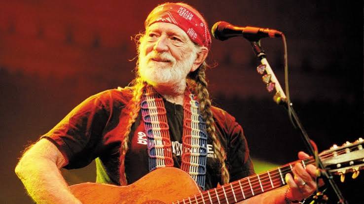 Willie Nelson urges Americans to fight 'water thieving' AI data centers devouring rural Texas farmland