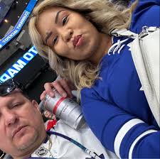 Bout to rock a packed show in South Bronx. The birthplace of hip hop.  #WhatALife