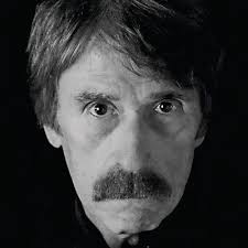 Discovering the Core of the Story