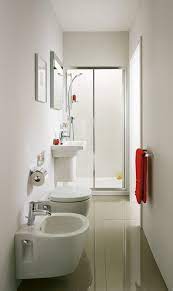 Bagno Piccolo Soluzioni Piccole Tra Sanitari Lavabi E Mobili Cose Di Casa Bagno Stretto Bagni Stretti E Lunghi Arredamento Piccolo Bagno