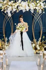 7 royal blue wedding decorations for a truly regal look. Royal Blue And Gold Wedding The Perfect Jewel Tones Elegantwedding Ca