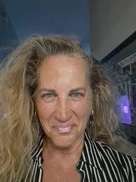 Brian Beveridge's Instagram, Twitter & Facebook