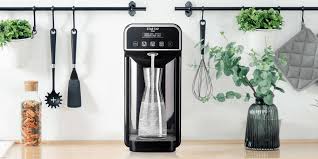 Essenziale nella forma e nelle funzioni, h2omy in è sinonimo di funzionalità ed efficienza. Acqua Frizzante Casalinga Con Gasatori E Rubinetti Speciali Cose Di Casa