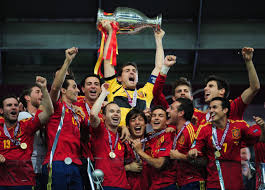 No podía faltar nuestra simulación de la final de la eurocopa 2012 con el fifa12. Lfmvbqqh2hdd7m