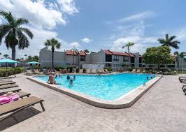 Anna Maria Island Guide - The Walking Mermaid | Family Travel Blog