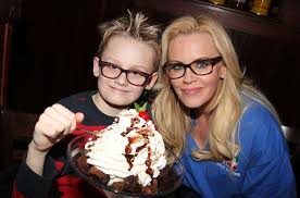 See more ideas about donnie wahlberg, nkotb, new kids on the block. Jenny Mccarthy And Donnie Wahlberg Get Married Hello
