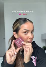 Beth Southcott (@bethsouthcott)