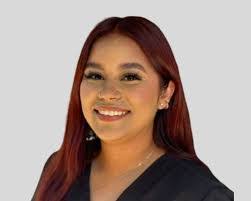 Ashley Shanklin's Instagram, Twitter & Facebook