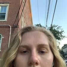 Amanda Wiseman's Instagram, Twitter & Facebook