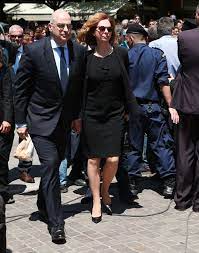 Από τότε ο υπουργός εξωτερικών, νίκος δένδιας και η δάφνη λάλα είναι αχώριστοι! To Teleytaio Antio Ston Kwnstantino Mhtsotakh Celebrities Eidhseis Yupiii Gr