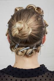 Traditionally pin curls were created taking sections of wet hair and winding them either clockwise or counter clockwise. Pin Curls Follow This Easy Tutorial To Nail This Style All Things Hair Us