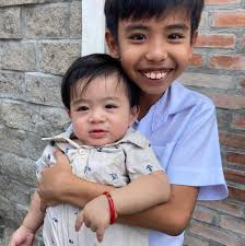 Mas masaya pag laging kasama ang Mr. Chips!#SwakNaSnack