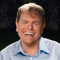 Henry Viens's Instagram, Twitter & Facebook