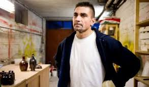 Attila ambrus (born october 6, 1967), alias the whiskey robber, is a hungarian bank robber and professional ice hockey player. Jegy Hu Ambrus Attila