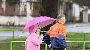 Defesa Civil emite 24 alertas para chuva em diversas regiões paulistas neste sábado (10)