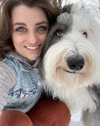 Name ONE cartoon Dog. (There are many)